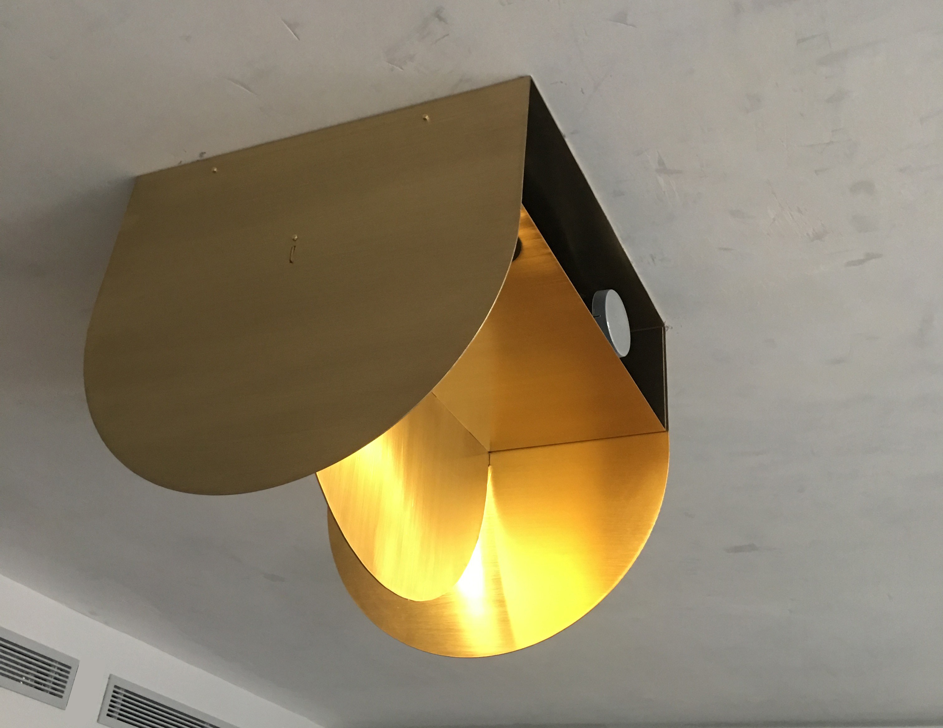 Lampa cu proiector