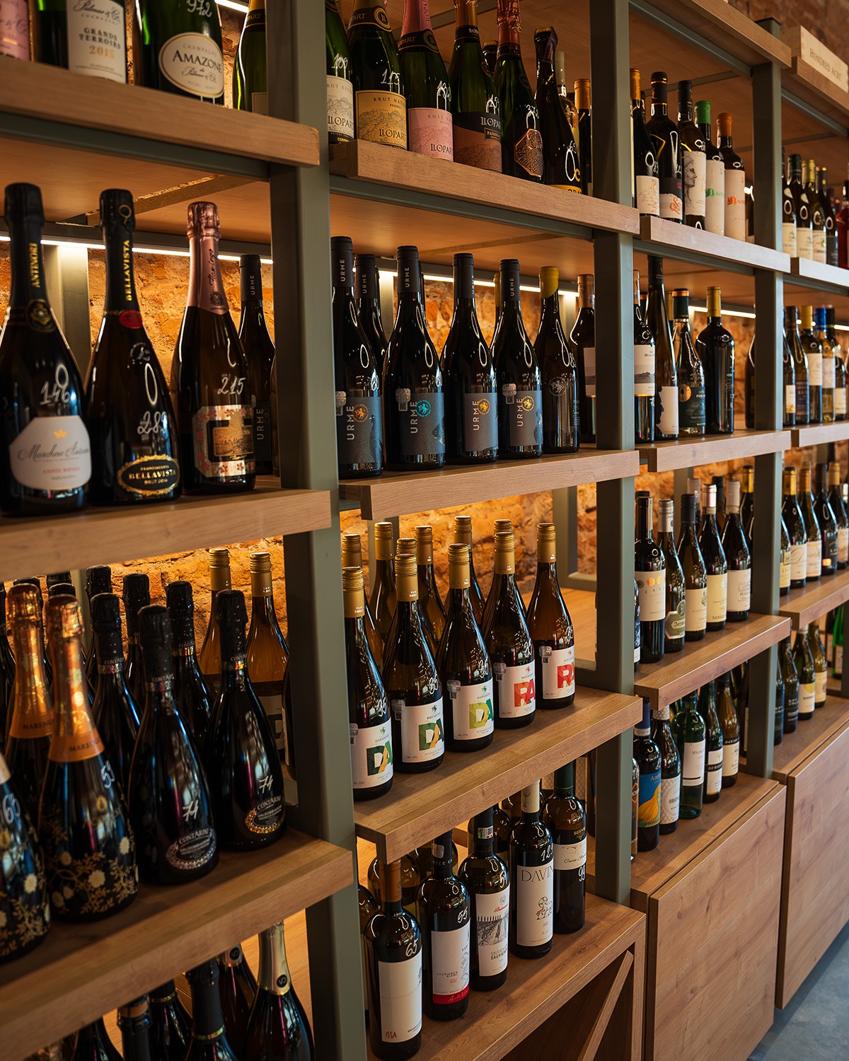 DOP Wine Shop | Bar 